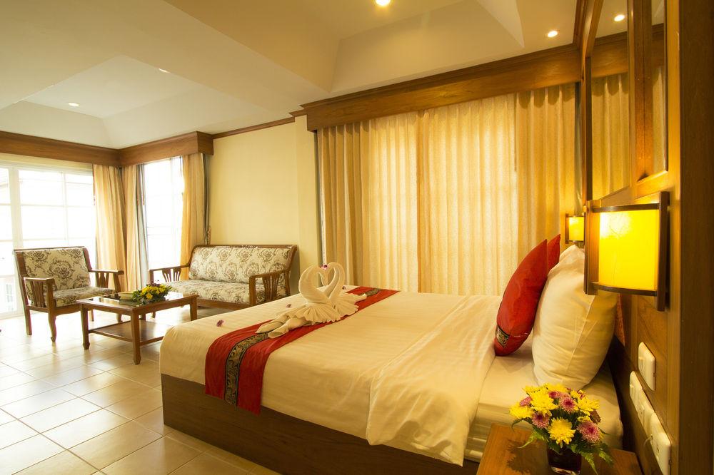 Chaba Kata Beach Hotel ภายนอก รูปภาพ