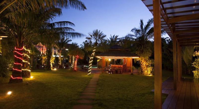 Chaba Kata Beach Hotel ภายนอก รูปภาพ