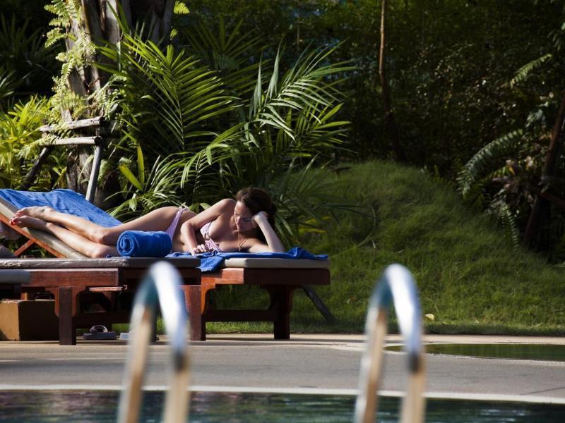Chaba Kata Beach Hotel ภายนอก รูปภาพ